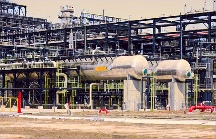 Dangote Says Refinery Ends Nigeria’s 50-Year Fuel Queues