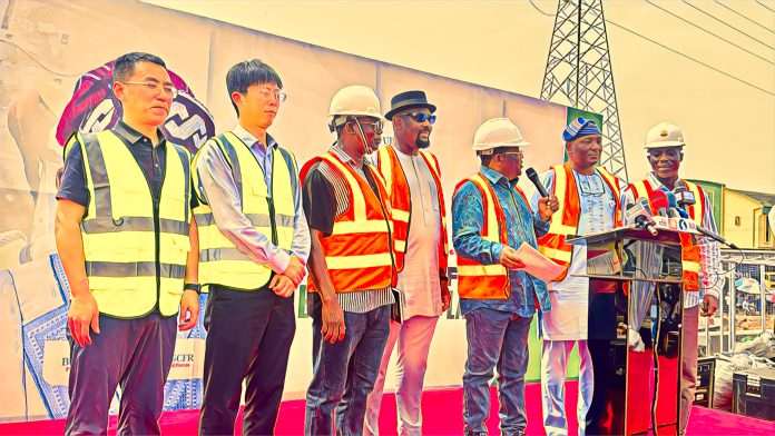 Umahi awards N545bn Carter Bridge rebuild to CCECC